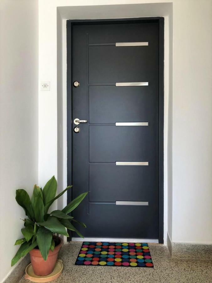 マリ・ロシニュApartman Gloriaアパートメント エクステリア 写真
