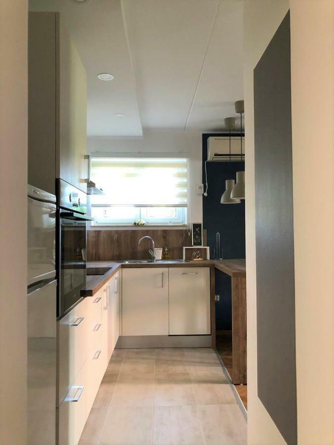 マリ・ロシニュApartman Gloriaアパートメント エクステリア 写真